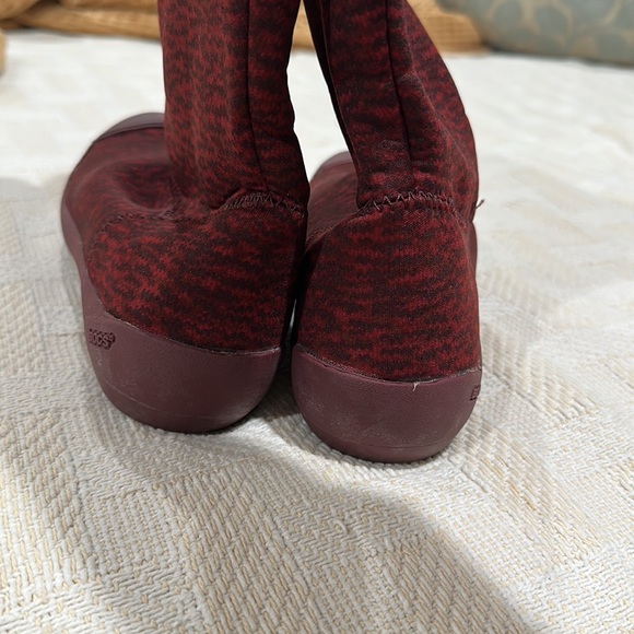 Bogs Shoes Bogs Womens Summit Knit Boots Buffalo Waterproof Raisin Size 7 Machine Washable